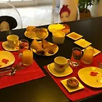 Monaco Kwatera prywatna *